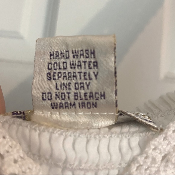 𝑽𝒂𝒔𝒏𝒂 𝑭𝒍𝒐𝒘𝒚 𝑾𝒉𝒊𝒕𝒆 𝑺𝒖𝒎𝒎𝒆𝒓 𝑫𝒓𝒆𝒔𝒔 - Picture 10 of 10